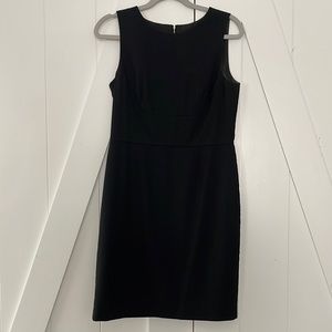 Sleeveless black dress